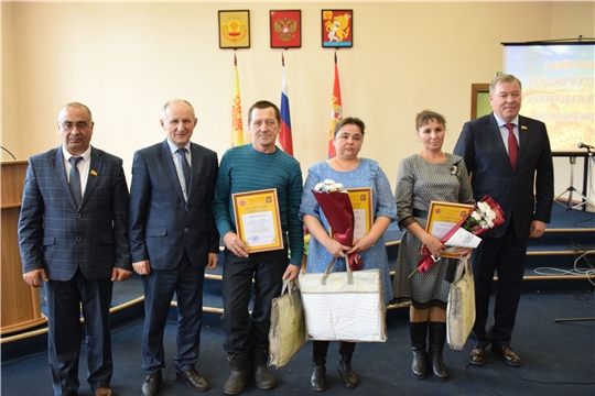 Подвели итоги трудового соревнования среди животноводов