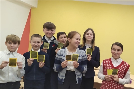Школы района присоединились к празднованию Дня Государственного герба России