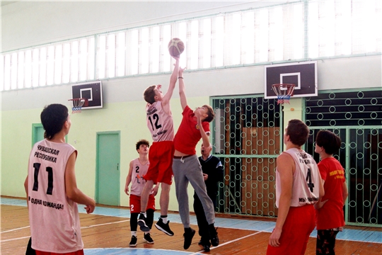 Дан старт Чемпионату Ленинского района г. Чебоксары по баскетболу среди школьных команд юношей в рамках баскетбольной лиги «КЭС-БАСКЕТ»