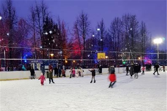 О работе дворовых хоккейных площадок в Ленинском районе