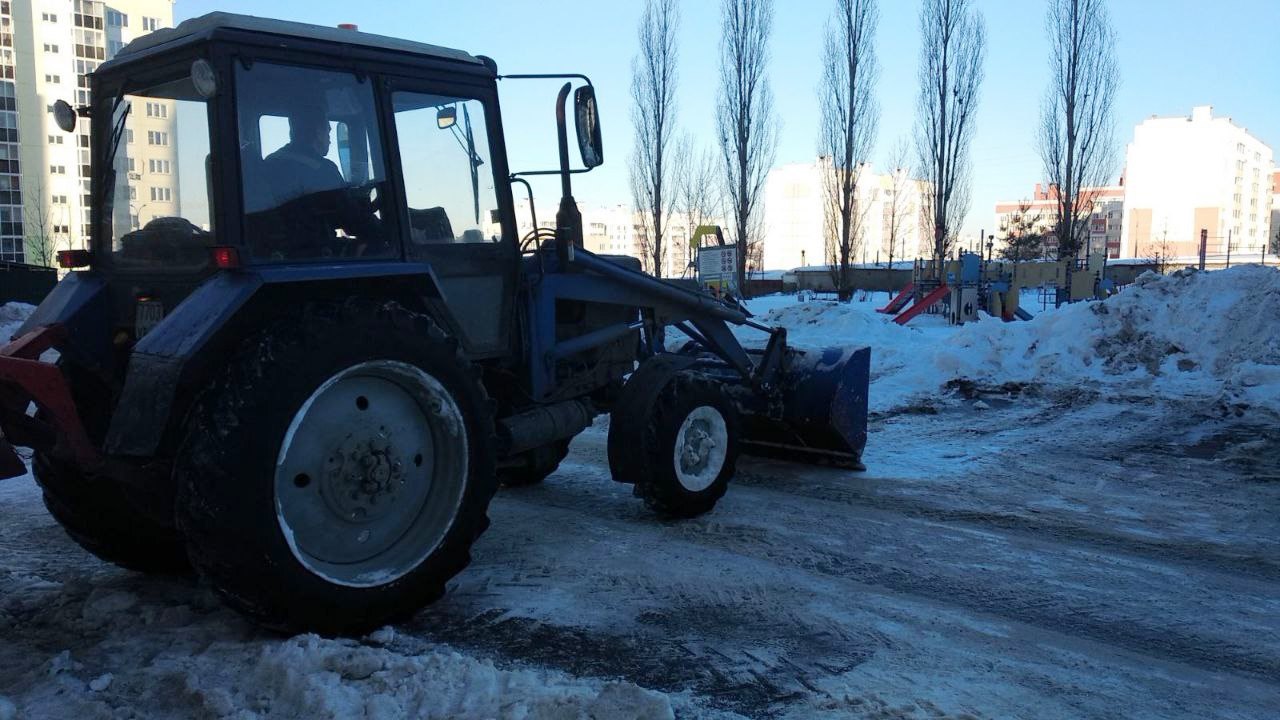 Уборка снега и наледи - первоочередная задача коммунальных служб | Управа  по Ленинскому району администрации города Чебоксары