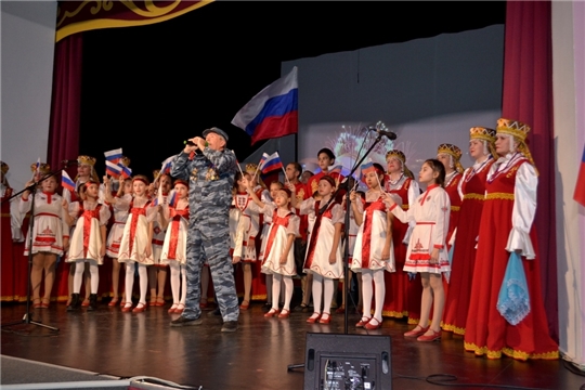 В РДКиТ состоялся Благотворительный концерт-акция «СВОИХ НЕ БРОСАЕМ!»