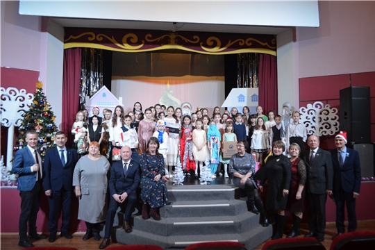 Желания 49 юных жителей Мариинско-Посадского района исполнились благодаря акции "Елка желаний"