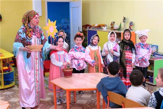 Фольклорный праздник в детском саду "Рябинка"