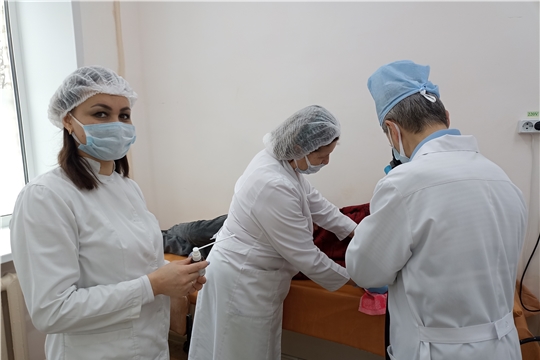 В Моргаушской больнице новыми эндоскопическими аппаратами обследовано 1290 пациентов