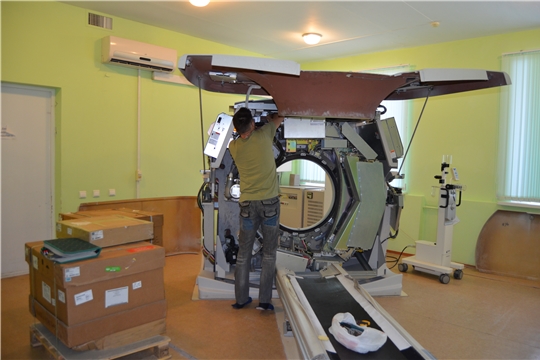 В Ядринской больнице вернули в строй единственный в районе компьютерный томограф.