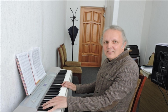 Поздравляем  заслуженного деятеля искусств Чувашии Николая Казакова с 60-летним юбилеем