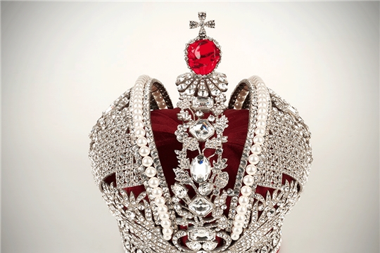  Неизвестные факты о короне Российской империи раскрывает Президентская библиотека 