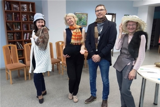 Перфоманс «В поисках 13 стула» прошел в Национальной библиотеке Чувашской Республики