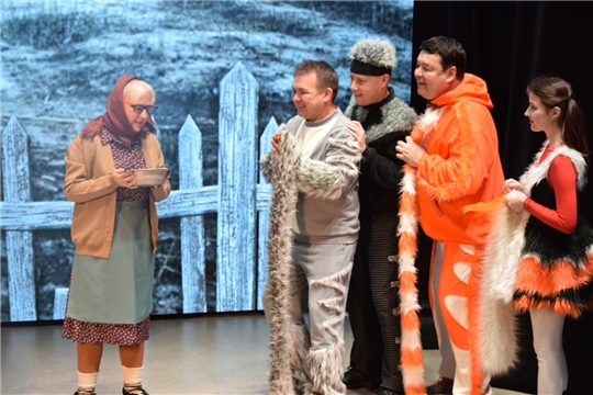 В Экспериментальном театре состоялась премьера спектакля «Зимы не будет!»