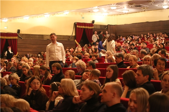 Первый день гастролей Театра балета Бориса Эйфмана в Чувашском театре оперы и балета 