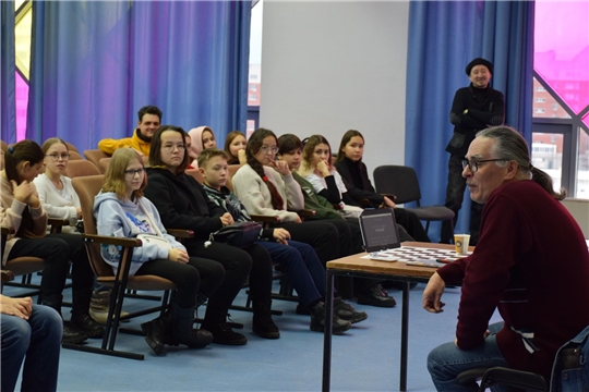 Режиссер из Санкт-Петербурга провел встречу с начинающими актёрами