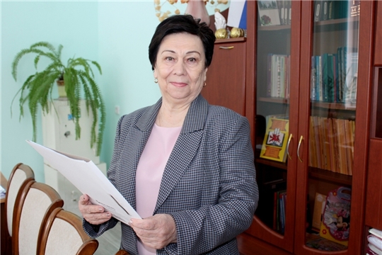 Директор детско-юношеской библиотеки прокомментировала выступление Олега Николаева на XV сессии Госсовета Чувашии