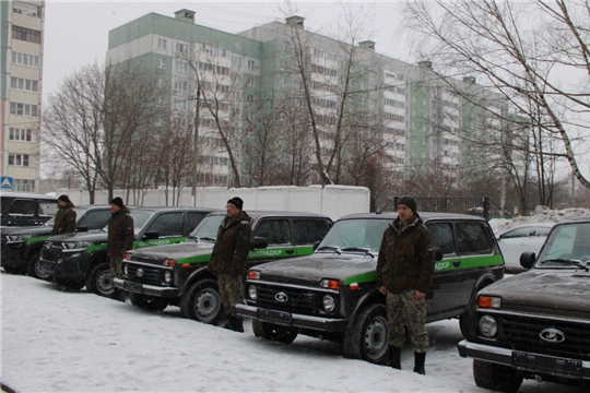 В Чувашию поступили 5 новых легковых автомобилей для инспекторов Минприроды Чувашии