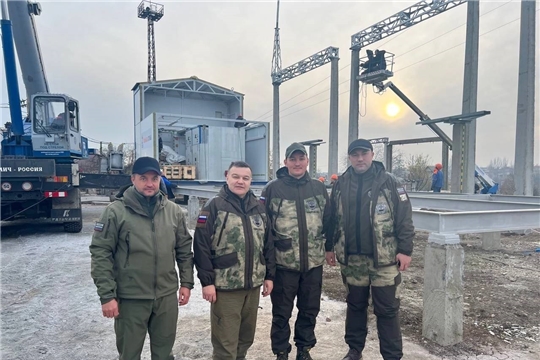 Делегация Чувашии осмотрела блочно-модульную подстанцию в ДНР, произведенную в Чебоксарах