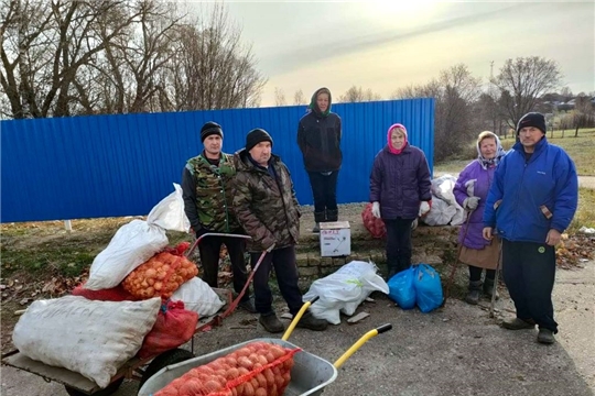 «Акция своих не бросаем» в Моргаушском районе: "Чем можем, поможем мы фронту"