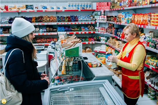 «Просрочку» продуктов агродобровольцы Чувашии проверяют и в «райповских» магазинах