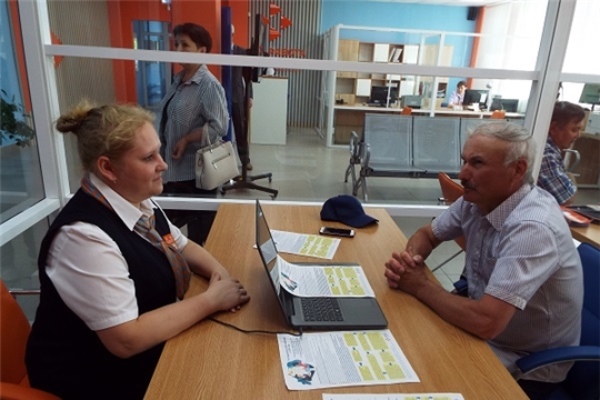 Кадровый центр «Работа России» в Шумерле помог сохранить 145 рабочих мест на хлебозаводе