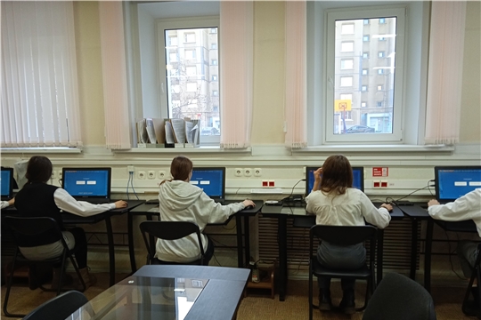 Учащиеся «Гимназия № 1» г. Чебоксары в центре занятости прошли профориентационный квест 
