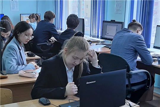 Около 1300 подростков Новочебоксарска смогут в 2023 году получить поддержку центра занятости во временном трудоустройстве предпросмотр