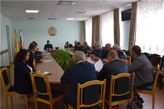 Подготовка к зиме идет полным ходом: в Московском районе г. Чебоксары состоялось совещание  с руководителями управляющих компаний