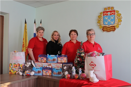 Трудовые коллективы г. Чебоксары дали старт ежегодной благотворительной акции «Любимая игрушка малышу»