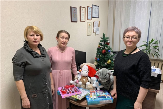 Новогодняя акция «Любимая игрушка малышу»: ни один ребенок в этом году не останется без подарка