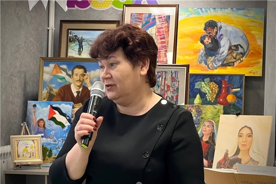 Диалог культур: в Чебоксарах открылась международная выставка «Палестина глазами российских и зарубежных художников»