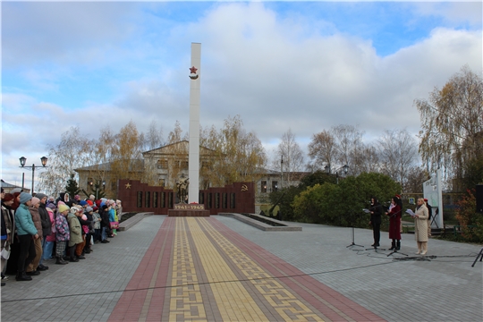 В Порецком районе прошел митинг, посвященный Дню памяти строителей Сурского и Казанского оборонительных рубежей