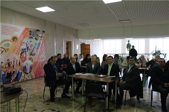 28 октября на площадке АУ «Централизованная клубная система» состоялся День малого и среднего предпринимательства в Шемуршинском районе
