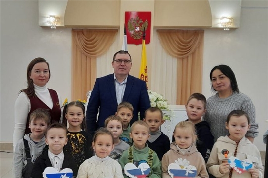 В преддверии празднования Дня народного Единства   в отделе ЗАГС администрации Шемуршинского района провели День открытых дверей