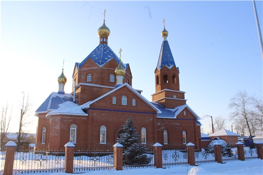Глава Шемуршинского муниципального округа Александр Чамеев посетил храм Рождества Христова