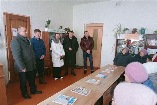 Глава Шемуршинского муниципального округа встретился с представителями ООО «Чулочно-трикотажная фабрика»