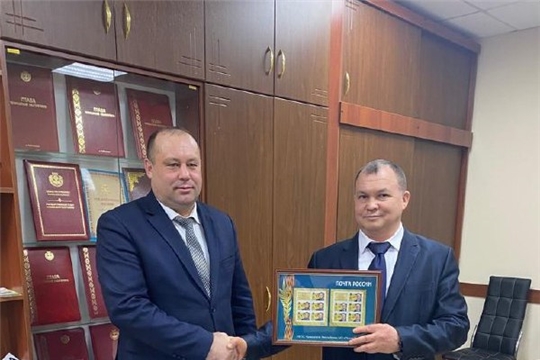 Рабочая встреча главы Шемуршинского муниципального округа по вопросу модернизации почтовых отделений
