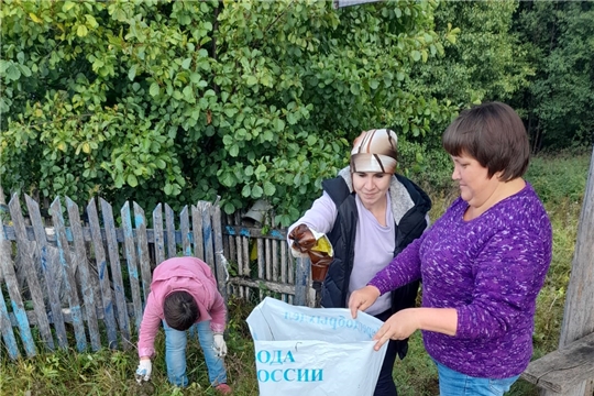 Активисты д.Торханы приняли участие в акции "Вода России"