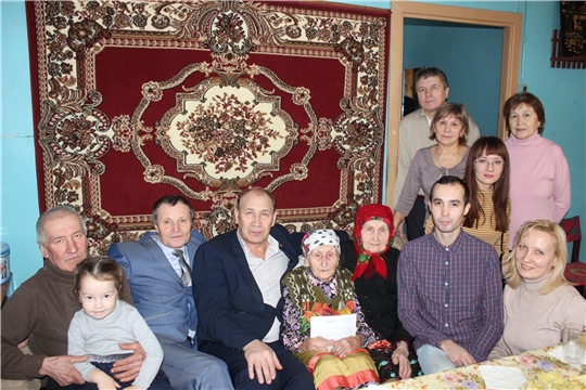 С 95-летним юбилеем поздравили жительницу дер. Тугасы Молостову Зинаиду Васильевну