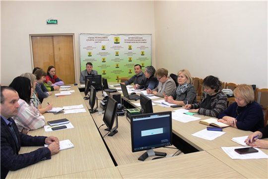 В администрации Шумерлинского муниципального округа состоялось расширенное совещание с руководителями образовательных учреждений