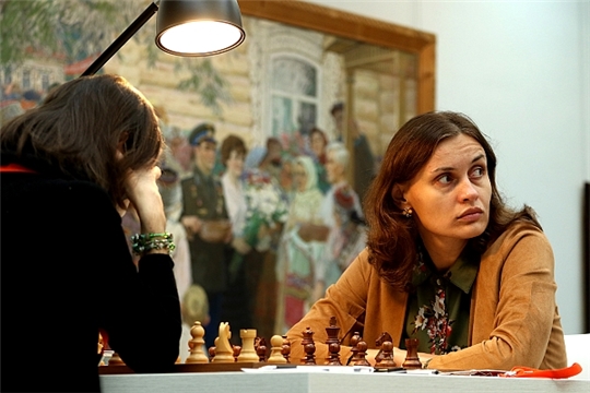 Марина Гусева возглавила гонку на женском Суперфинале национального чемпионата по шахматам