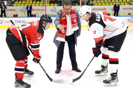 Молодежный хоккейный клуб «Сокол» открыл сезон победой 