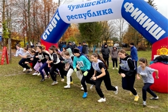В Чувашии прошел XVI республиканский легкоатлетический кросс памяти Николая Пуклакова