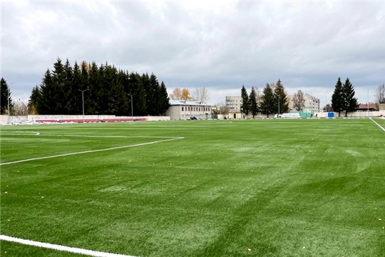 В рамках федерального проекта «Спорт – норма жизни» завершается строительство стадиона в Мариинском Посаде