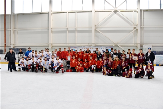 Республиканский этап Всероссийского хоккейного турнира «Золотая шайба» в старшей возрастной группе среди городских команд