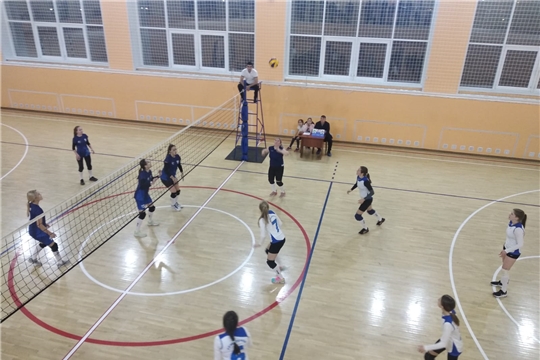 С победы стартовала женская команда "Урмарочка"  в чемпионате Чувашской Республики по волейболу