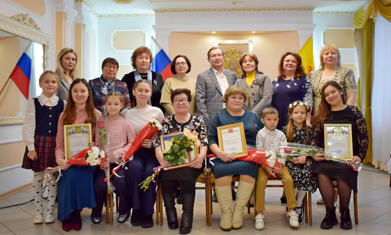 Материнское счастье: встреча трех прекрасных поколений женщин в семье»,  посвященная Дню матери | 24.11.2022 | Ядрин - БезФормата