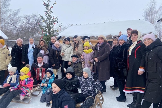 Музей натурального хозяйства чувашского крестьянина ХIХ века деревни Верхние Ачаки встретил детей и родителей школы № 59 города Чебоксары