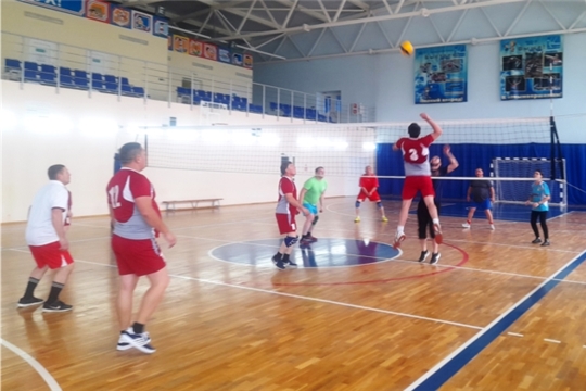 В ФОК "Улап" состоялся 1 этап соревнований по волейболу в рамках Спартакиады органов местного самоуправления