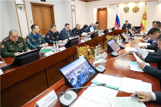 Олег Николаев провел заседание оперативного штаба Чувашской Республики