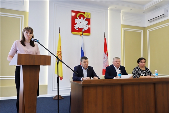 На заседании Собрания депутатов Яльчикского муниципального округа приняты решения по 8 актуальным вопросам