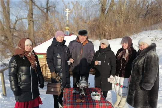 Аслă Таяпа ялĕнче Крещенине анлăн  уявланă.