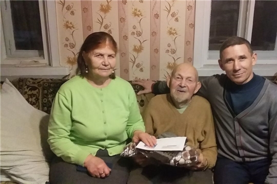 95-летний юбилей отметил Иван Михайлович Саперов